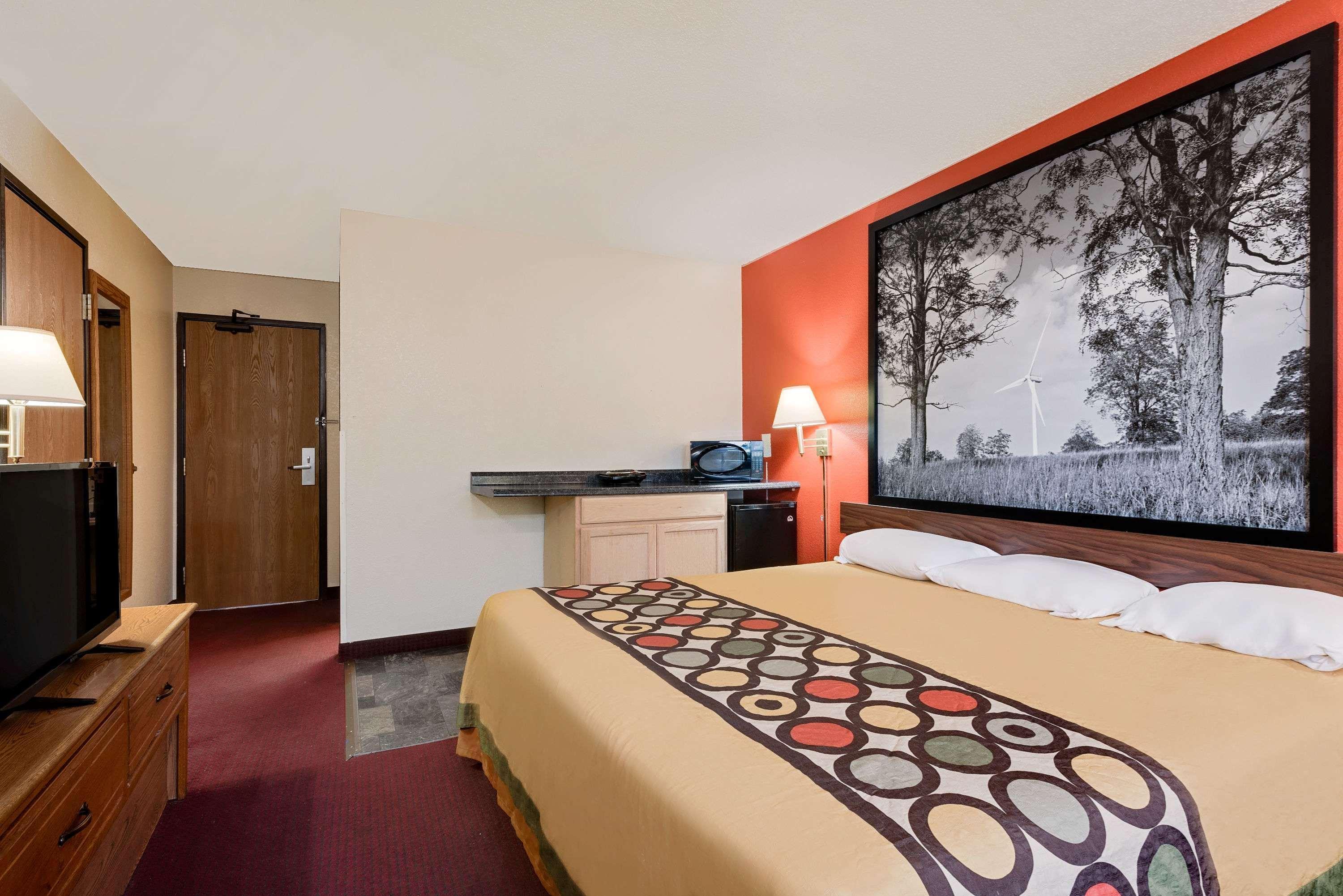 Super 8 Martinsburg Hotell Eksteriør bilde
